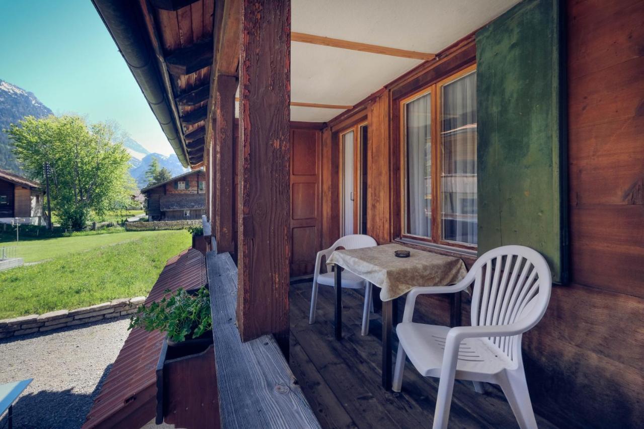 Hotel Alpina Kandersteg Exterior photo